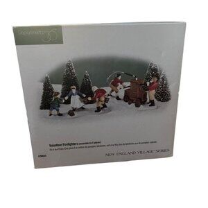 Department 56 New England Village Volunteer Firefighters New Boxed Accessory Set